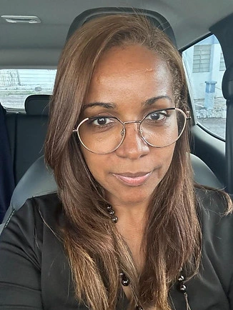 Dra Fabiana Cristina